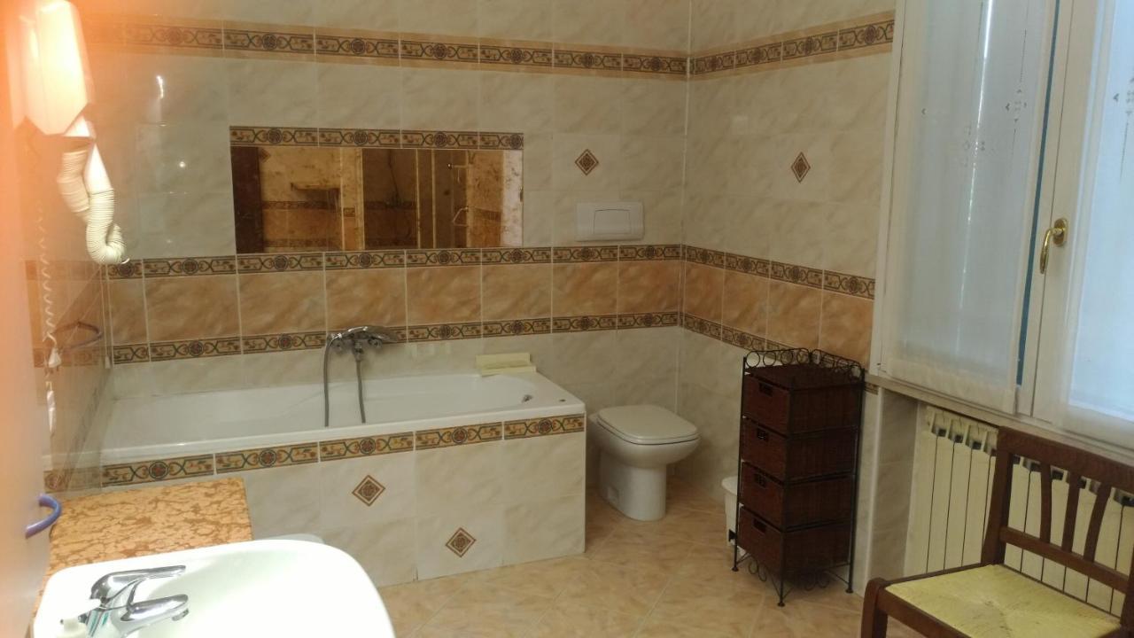 Bed and Breakfast Ca' Le Rose Bagnolo San Vito Esterno foto