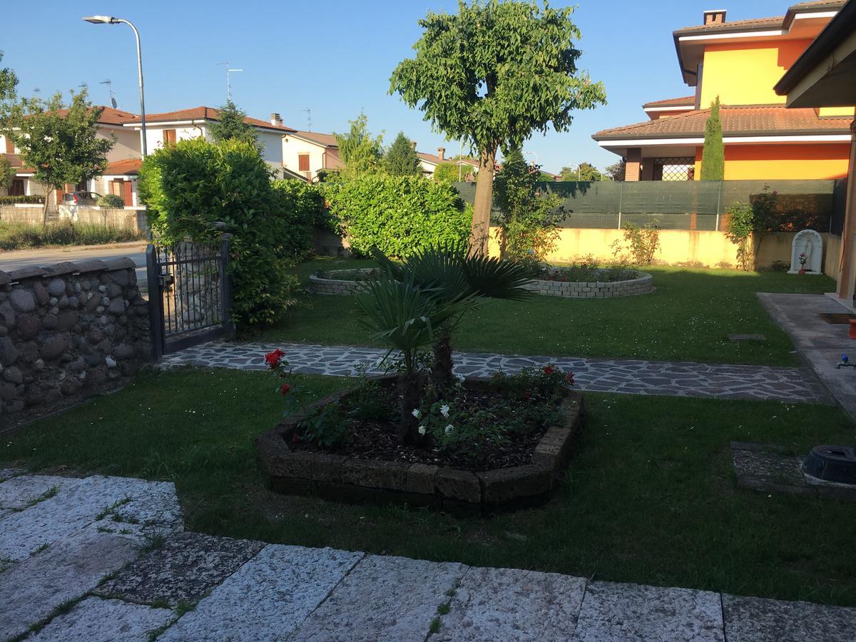 Bed and Breakfast Ca' Le Rose Bagnolo San Vito Esterno foto